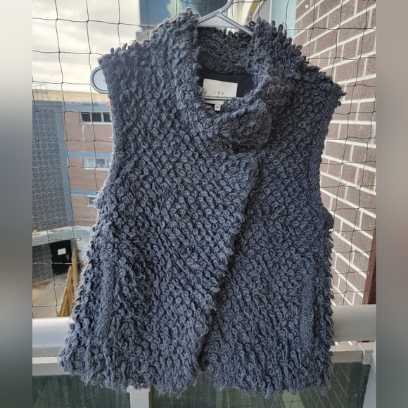 IRO Catleen Loop Knit Vest - Picture 2 of 9